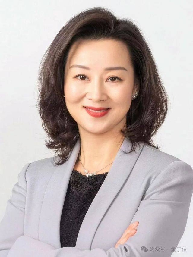 AI正在重塑商业，信任决定未来商业能走多远丨Visa大中华区总裁张文翊