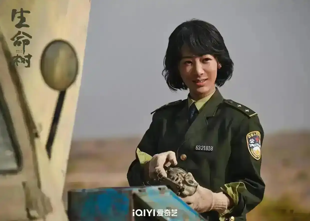 《生万物》拿下四项金鹰提名，女主杨幂爆冷落选，奖项标准引热议