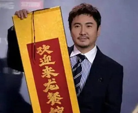 沈腾不逗了反超星爷，贾玲新片网传上映却查无排片，2026暑期档变天比电影炸