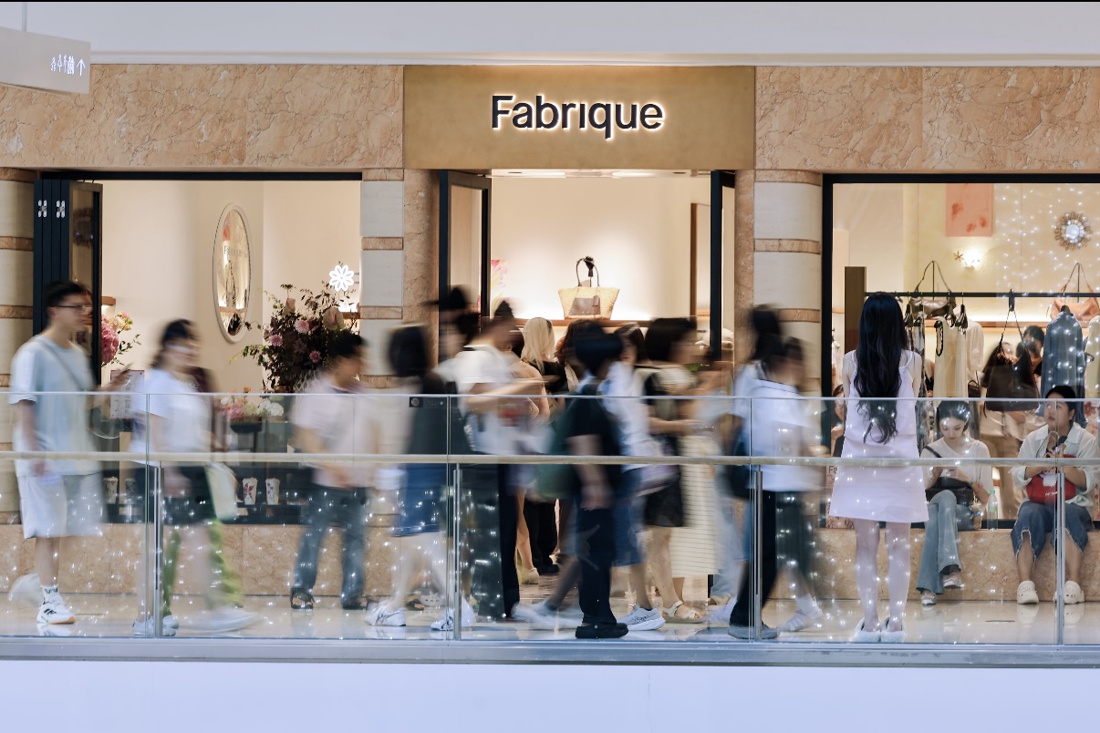 成立六年，销售赶超服装上市公司：Fabrique什么来头?｜新国货精品时代⑥