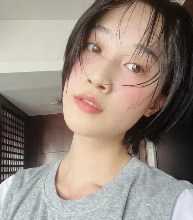 蓝盈莹新恋情细节曝光! 双方已见过家长，恋爱里包容也会撒娇