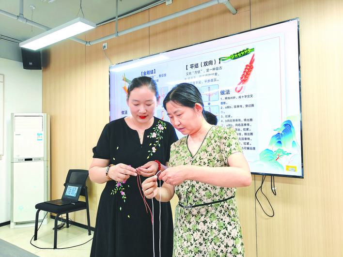 七夕乞巧 校地联动传承匠心