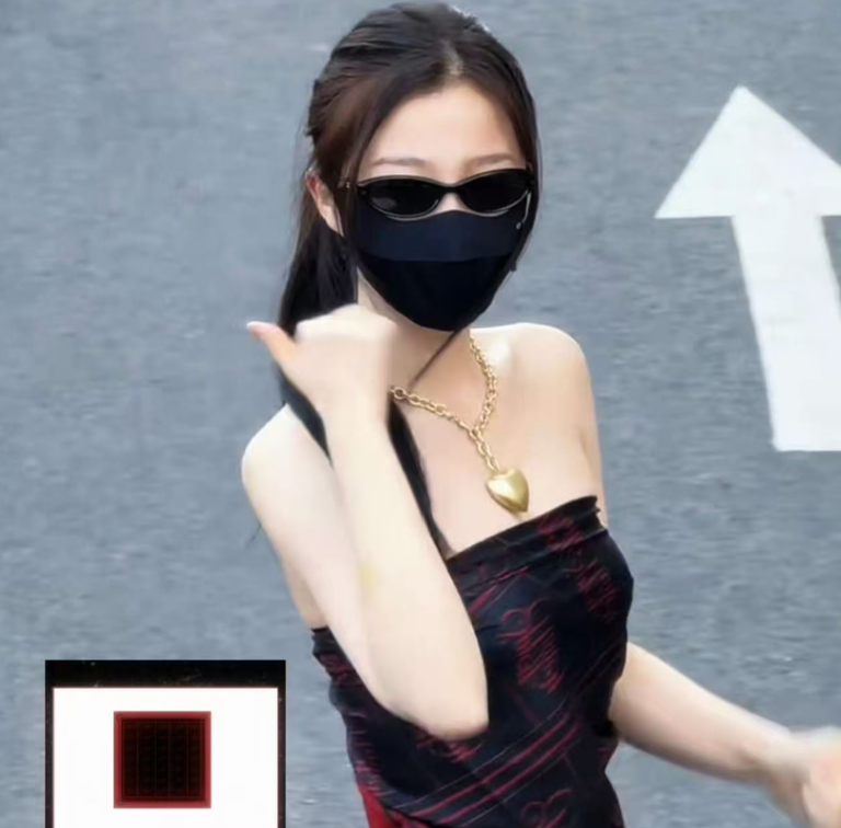 炸屏全网！虞书欣把丝巾改成抹胸，两次DIY封神，普通人也能抄作业