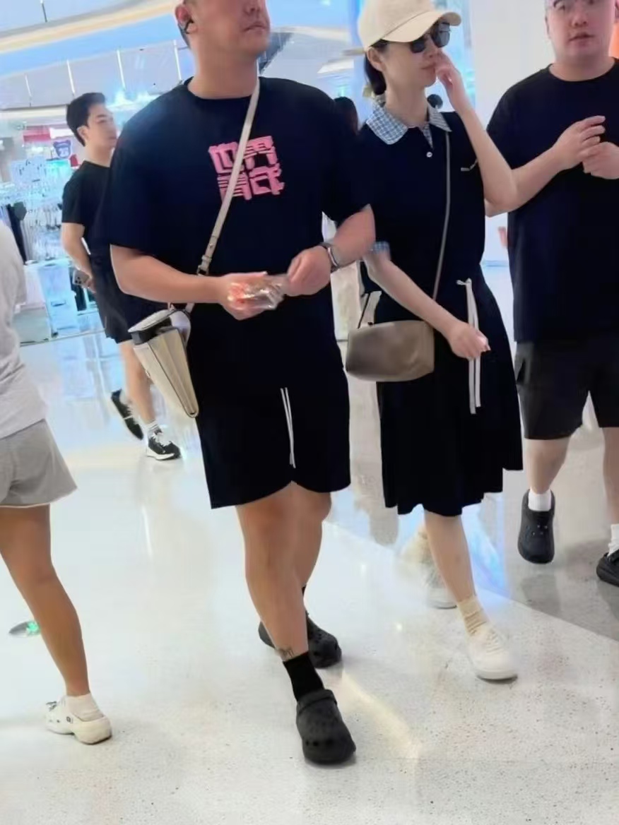 风波过后商场偶遇景甜！生图状态曝光，完全看不出受舆论影响