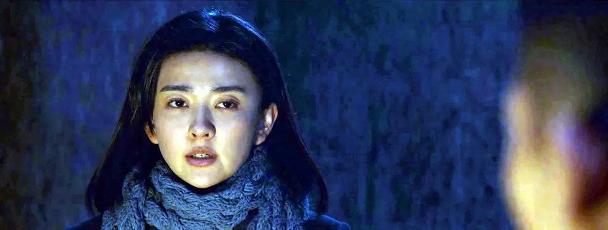 《醒来》沈克希两次暴露身份不撤离，国产谍战剧的老毛病又犯了，收视破2！赵宝刚携顶配阵容新剧开播即爆超吸睛