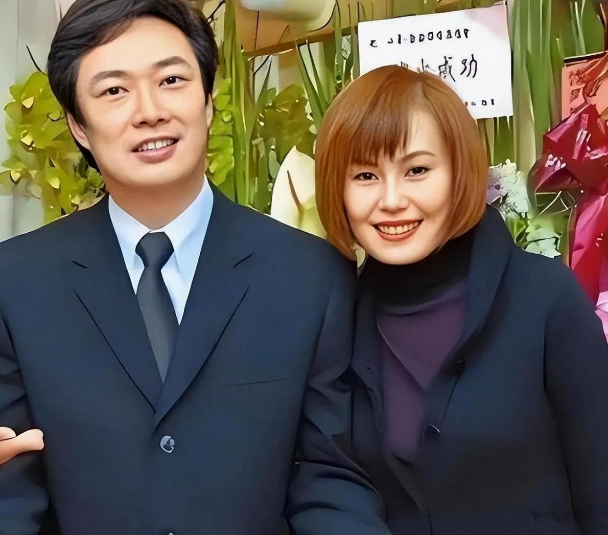 71岁费玉清现状曝光，未婚未育独居豪宅，和62岁女闺蜜相依为伴