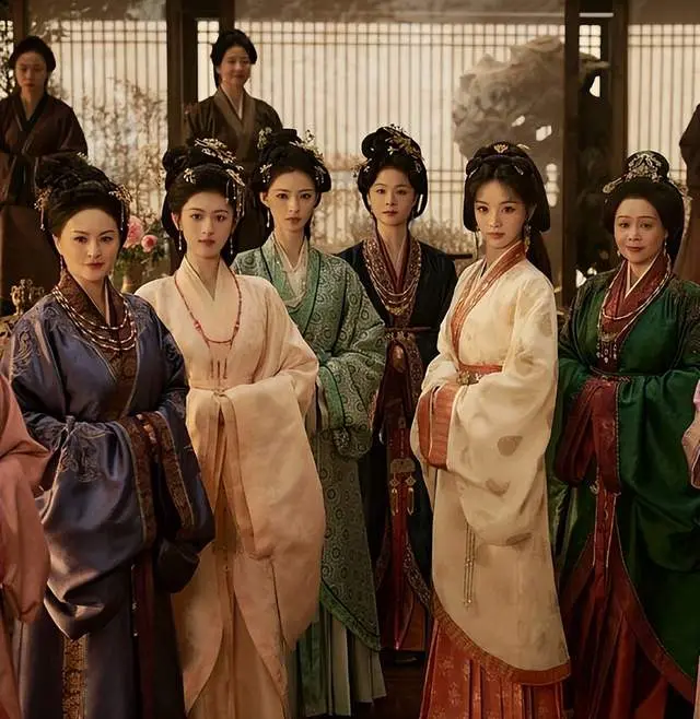 田曦薇接棒《兰香如故》谭松韵继续宅斗！ 8部2026待播宅斗剧!有部升级版《知否》来袭