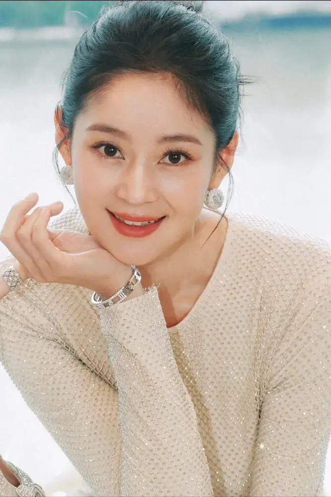 《无可替代》8位美女颜值排名，林小宅第3，赵今麦第2，第1气质佳