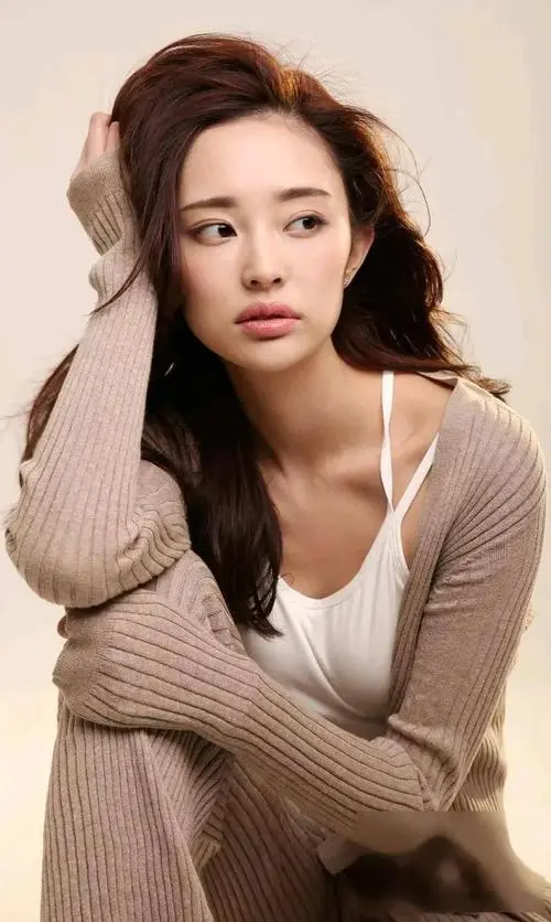 《无可替代》8位美女颜值排名，林小宅第3，赵今麦第2，第1气质佳