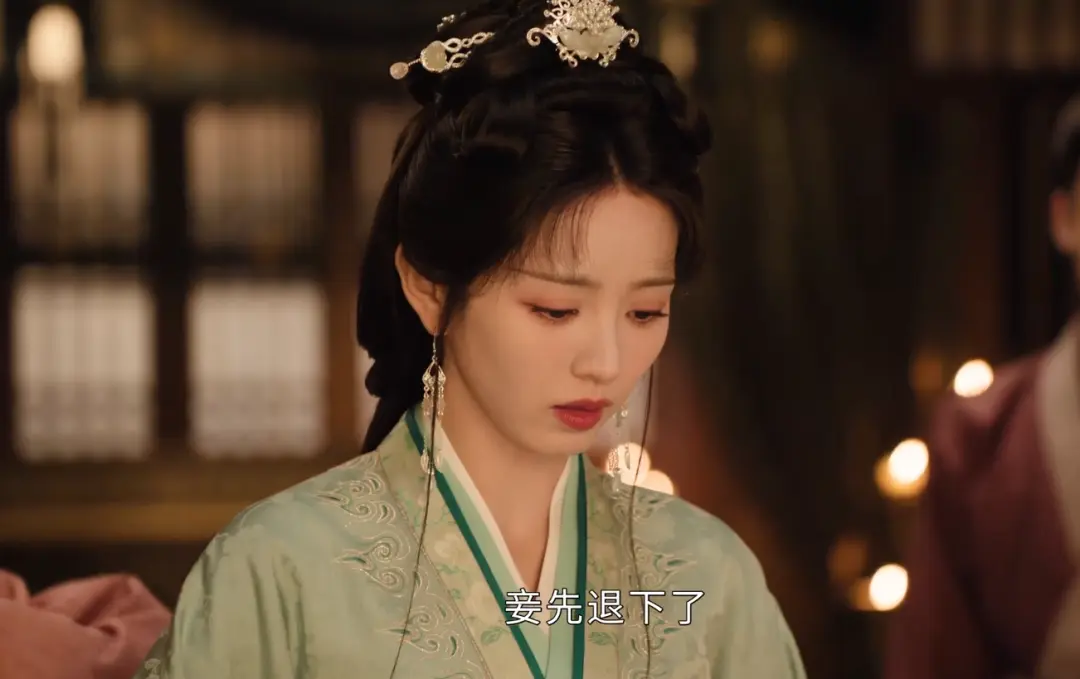 一人毁了新剧！《嫁金钗》里的败笔演员，光瞪眼，白瞎了女配演技