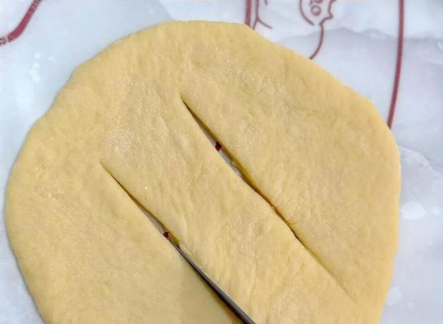 喜欢这样蓬松暄软的早餐，比买的好吃多了，简单又好吃