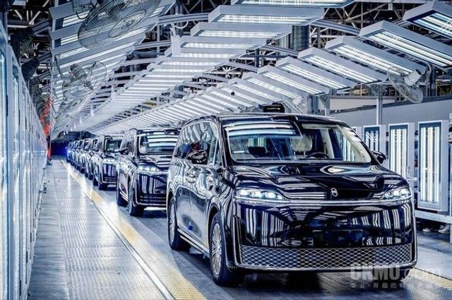 智界V9第3万台下线 连续四个月获40万以上MPV销冠