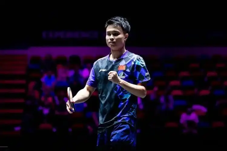 乒乓亚锦赛!男团4强诞生，日本苦战3-2逆转，林诗栋3-1，向鹏3-0