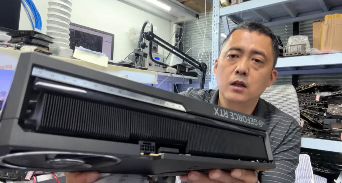 张哥两天内收到八张 16-pin 接口熔毁的RTX 5090 与 RTX 4090