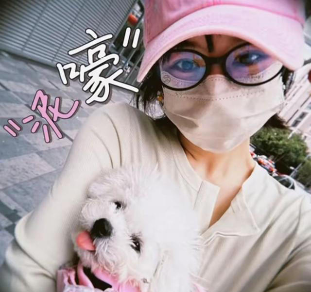 39岁赵丽颖庆生接地气！偷晒7岁儿子背影，15个月没拍戏原因曝光