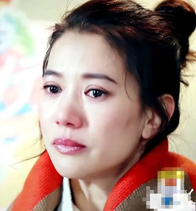 演唱会失控落泪，与前女友同台合唱，张智霖一晚争议四起